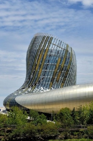 The City of Wine from Bordeaux opens its doors